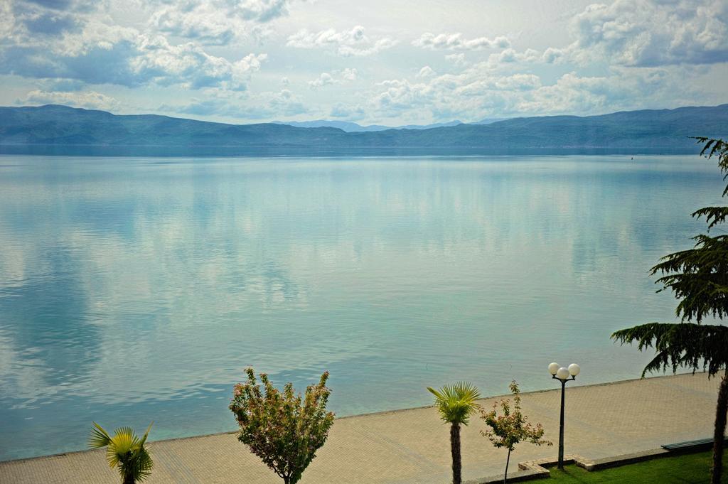 The View Boutique Apartments Ohrid Buitenkant foto